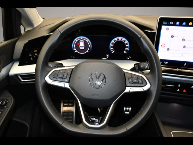 Bild 5 Volkswagen Golf 8 VIII Variant 2.0 TDI DSG Goal Matrix/ACC/