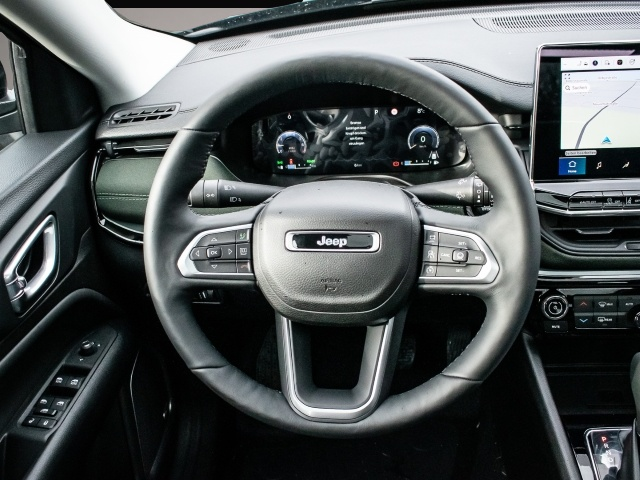 Bild 6 Jeep Compass e-Hybrid MY25 North Star Premium & Siche