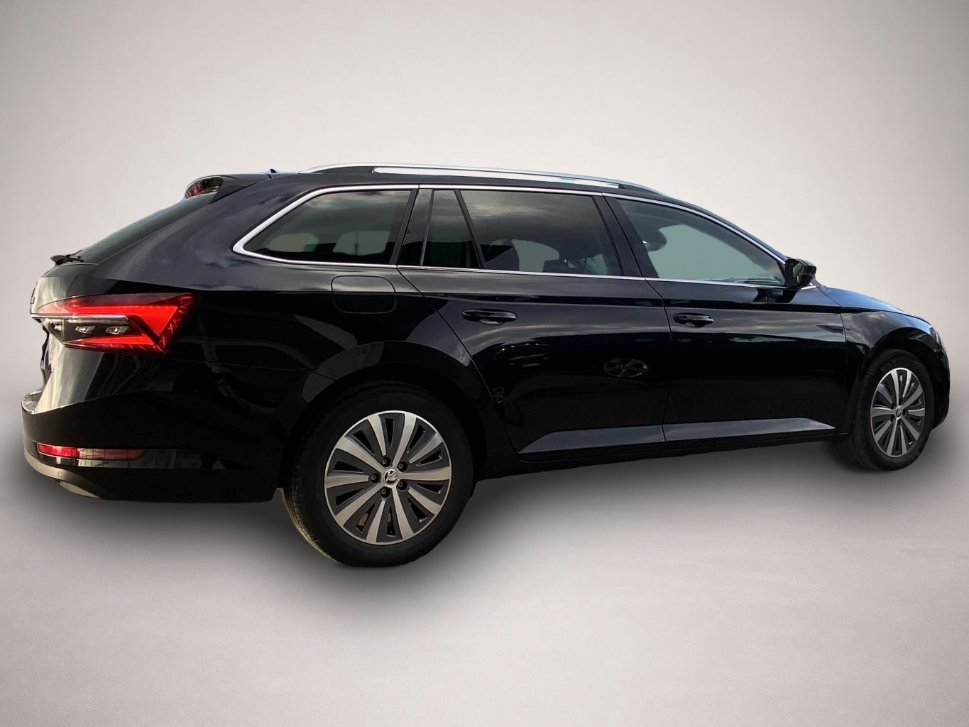 Bild 5 Skoda Superb Combi 2.0 TDI DSG Style AHK+SMART-LINK+VI