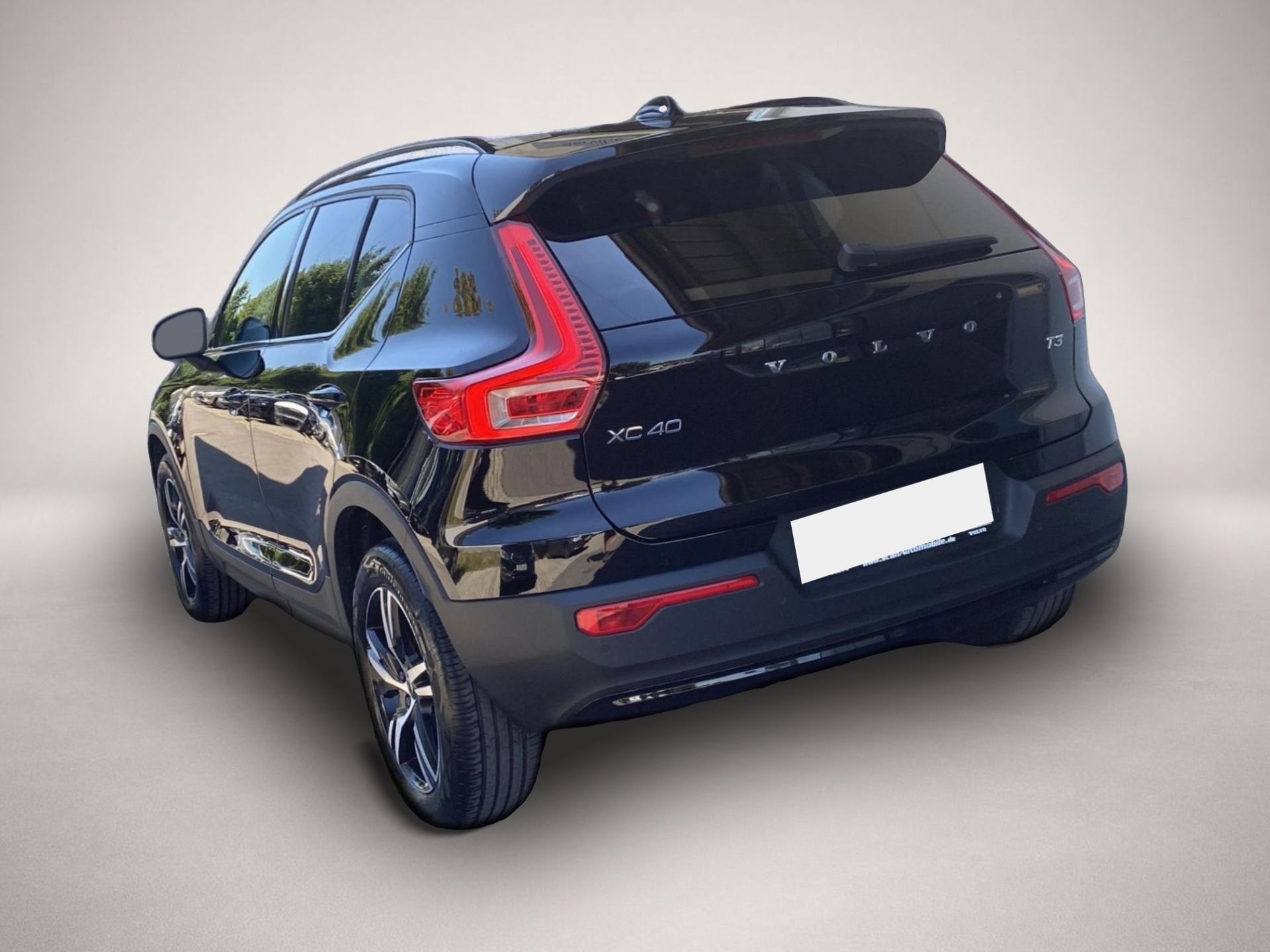 Bild 2 Volvo XC40 XC 40 R Design 2WD Bluetooth Navi LED Klima