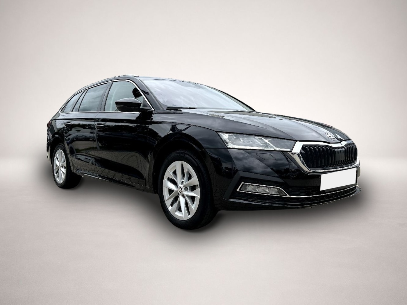 Bild 4 Skoda Octavia Combi 2.0 TDI Style *LED Navi Leder AHK*