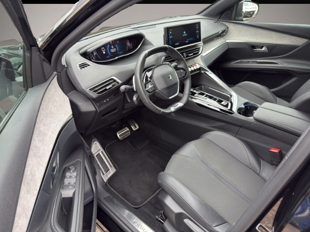 Bild 7 Peugeot 3008 GT PT 130 Navi Kamera Apple CarPlay Android