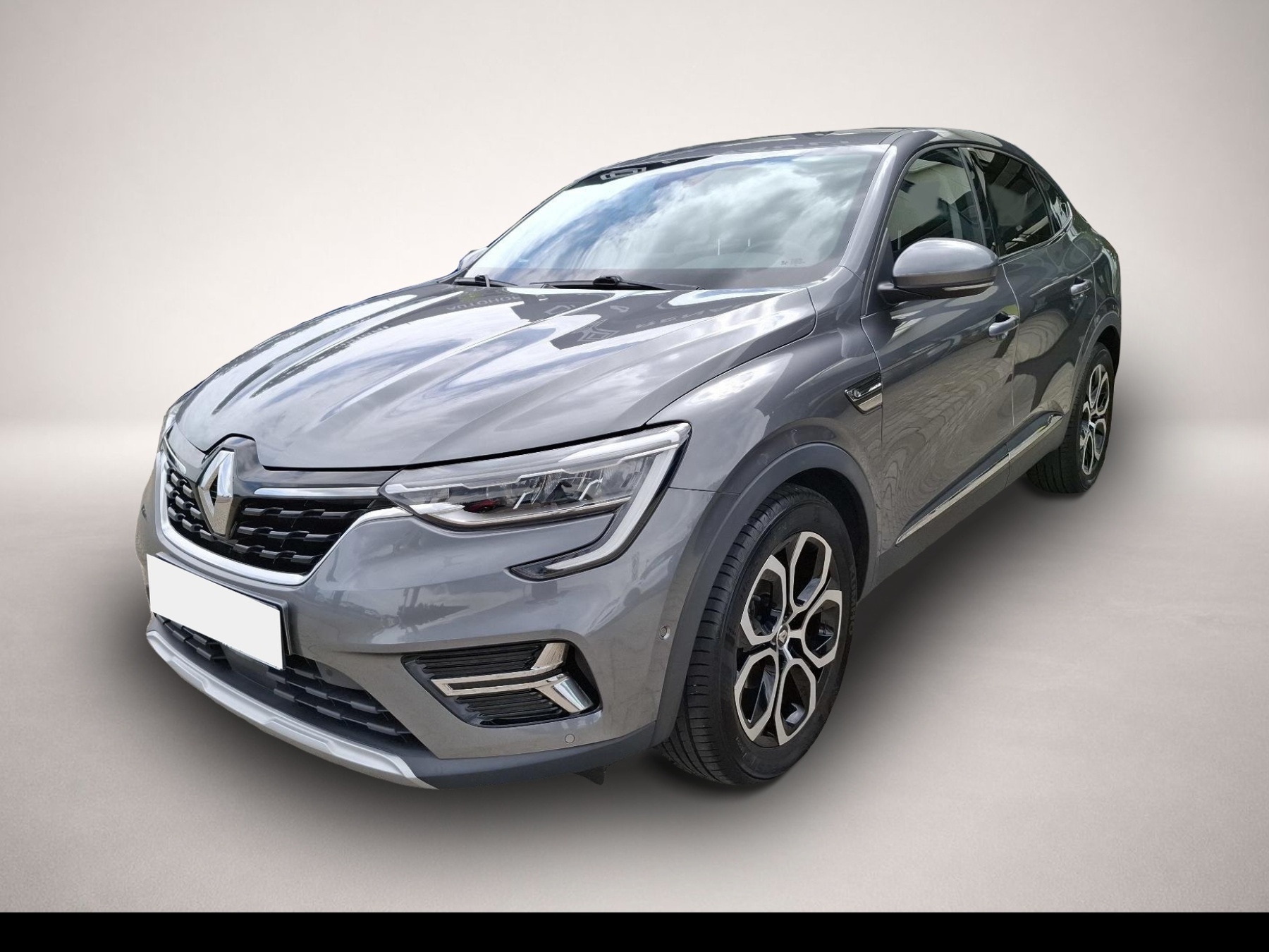 Fotografie 1 des Renault Arkana INTENS TCe 140 EDC (MY21)