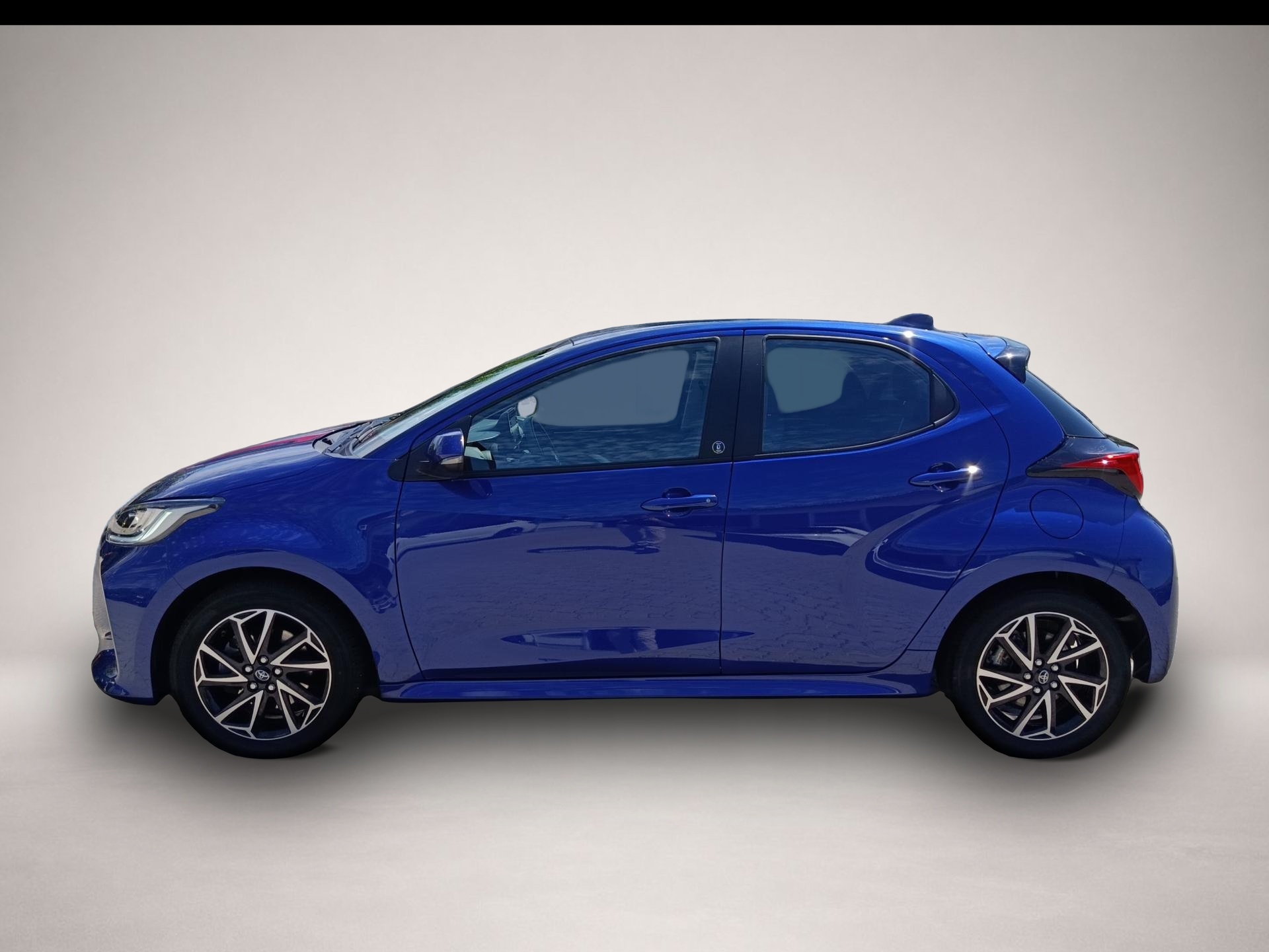 Bild 6 Toyota Yaris 1.5 Dual-VVT-iE Hybrid Team D 
