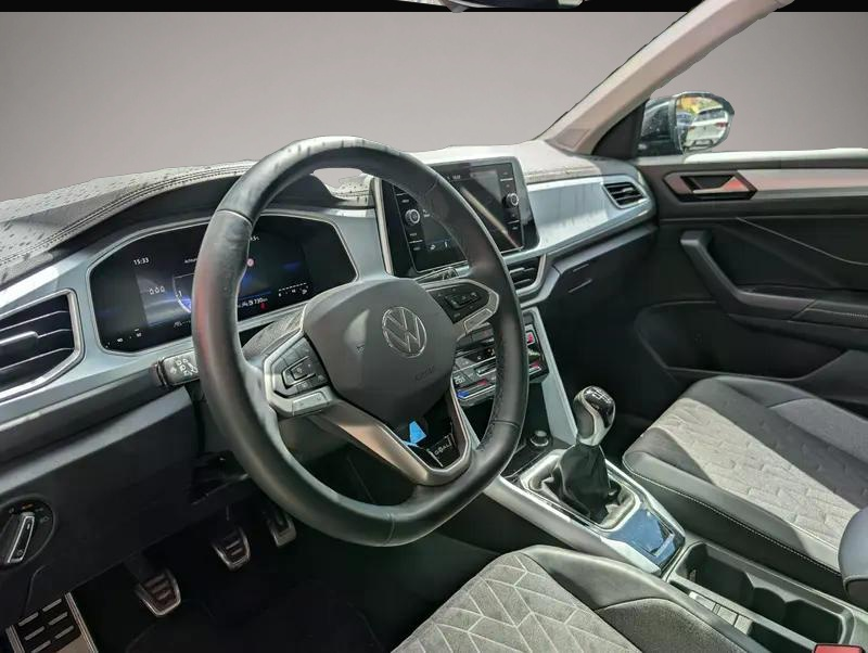 Bild 5 Volkswagen T-Roc 1.5TSI Goal LED Totwinkel ACC SHZ App