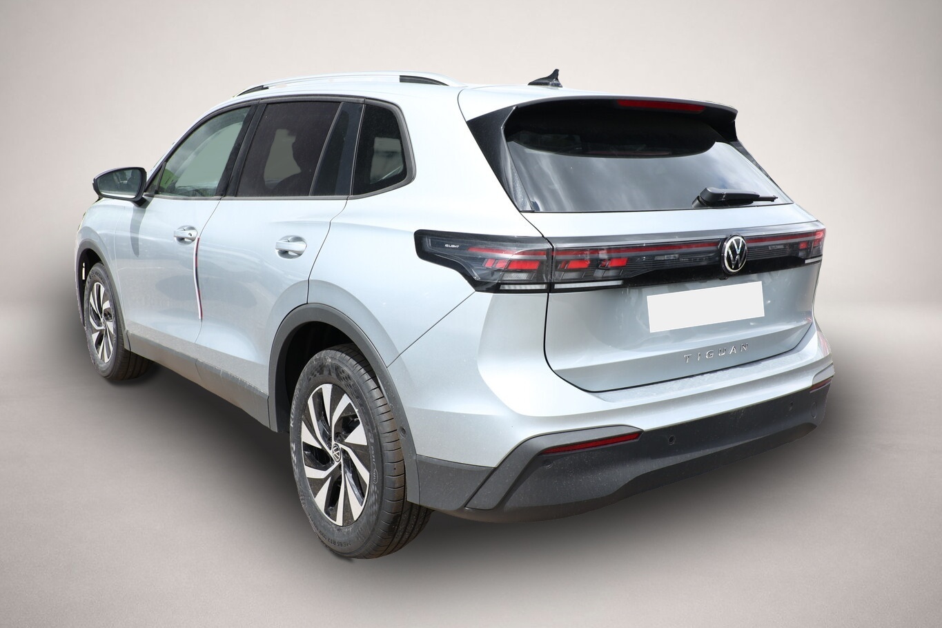 Bild 4 Volkswagen Tiguan DSG LED+ Nav 5JGar IQ.DRIVE SHZ Keyl 17Z