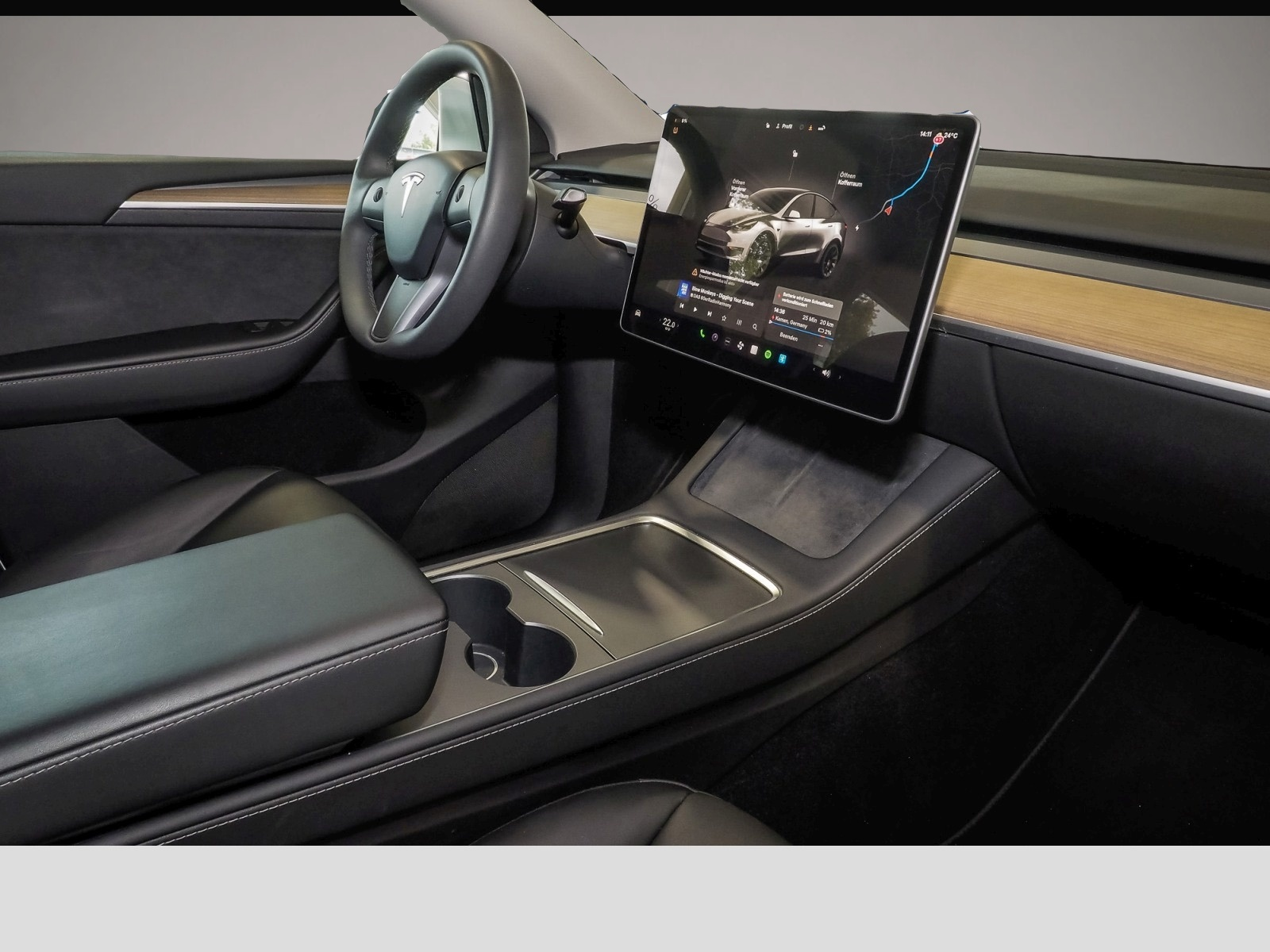 Fotografie 6 des Tesla MODEL Y 60 kWh-Navi*Kamera*Panorama*LED*DAB+*4xS