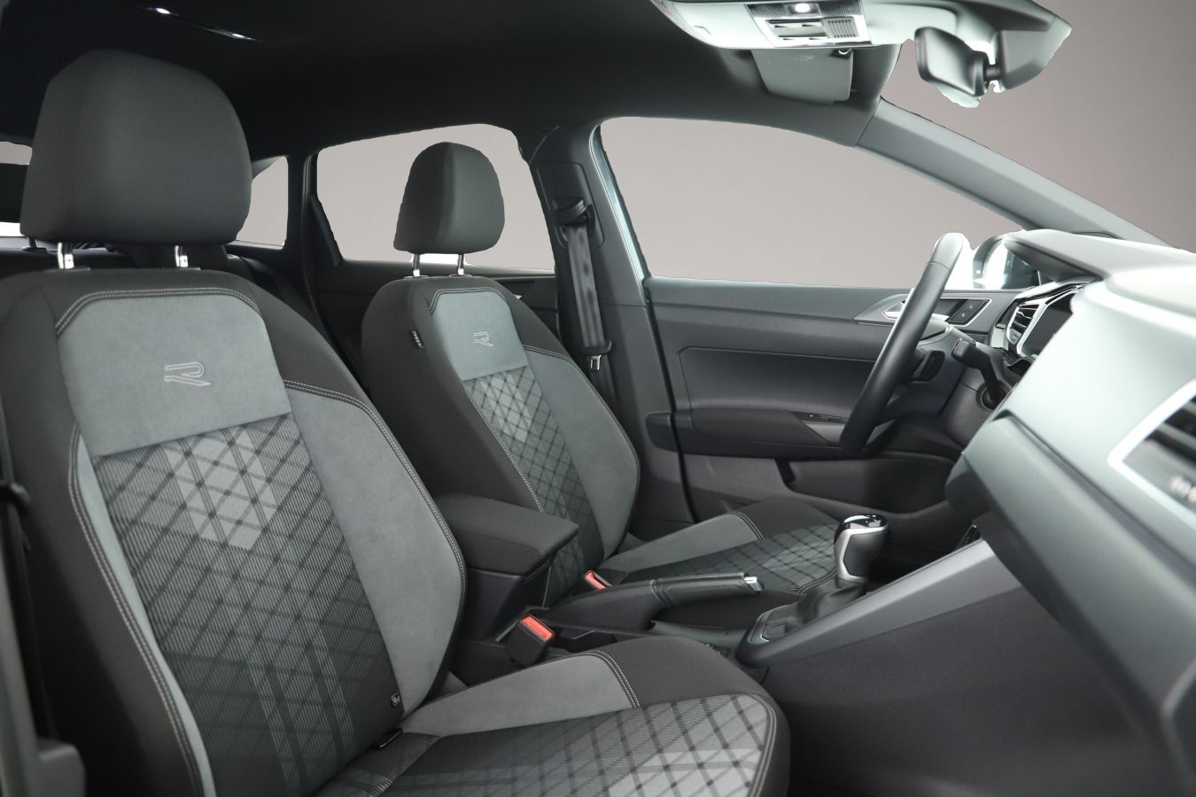 Bild 6 Volkswagen Taigo 1.5 TSI DSG R line IQ.Light/ACC/Kamera/App