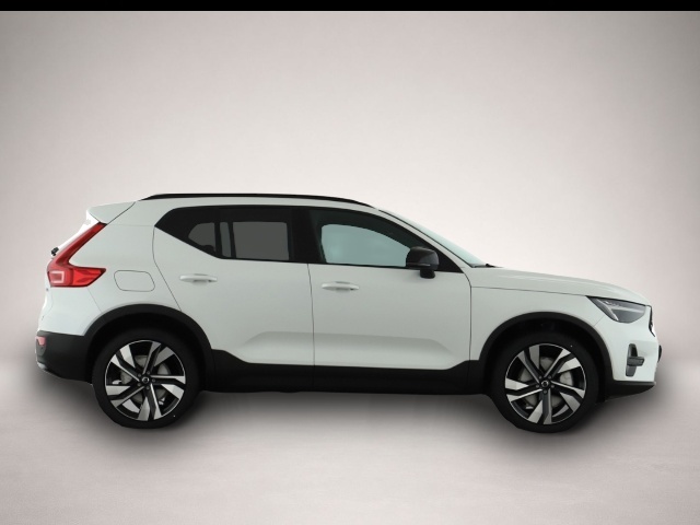 Bild 5 Volvo XC40 Plus Dark 2WD B4 20''/Pano Gewerbeaktion