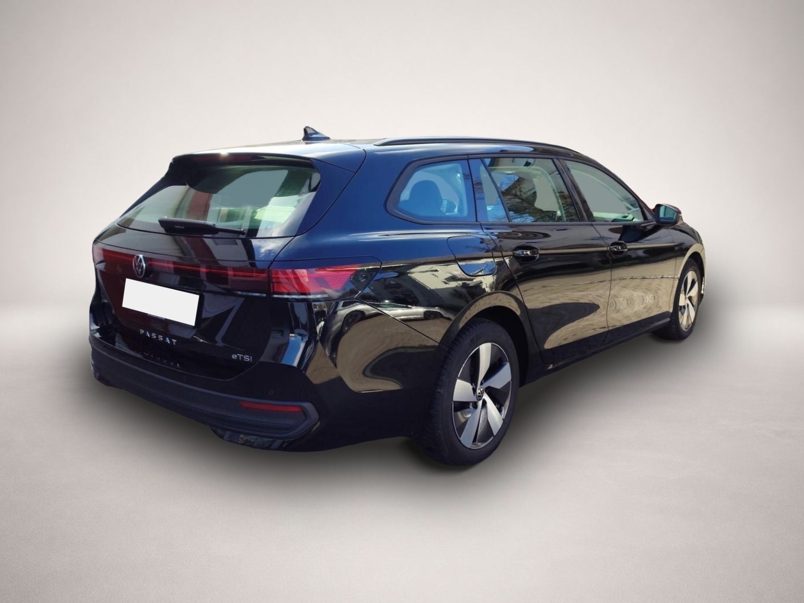 Bild 3 Volkswagen Passat Variant 1.5 eTSI Kamera Totwinkel SHZ