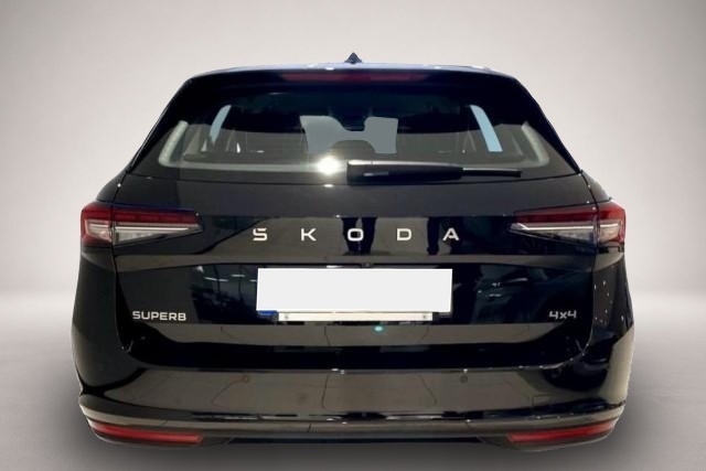 Skoda Superb SKODA Superb - Thumbnail 5