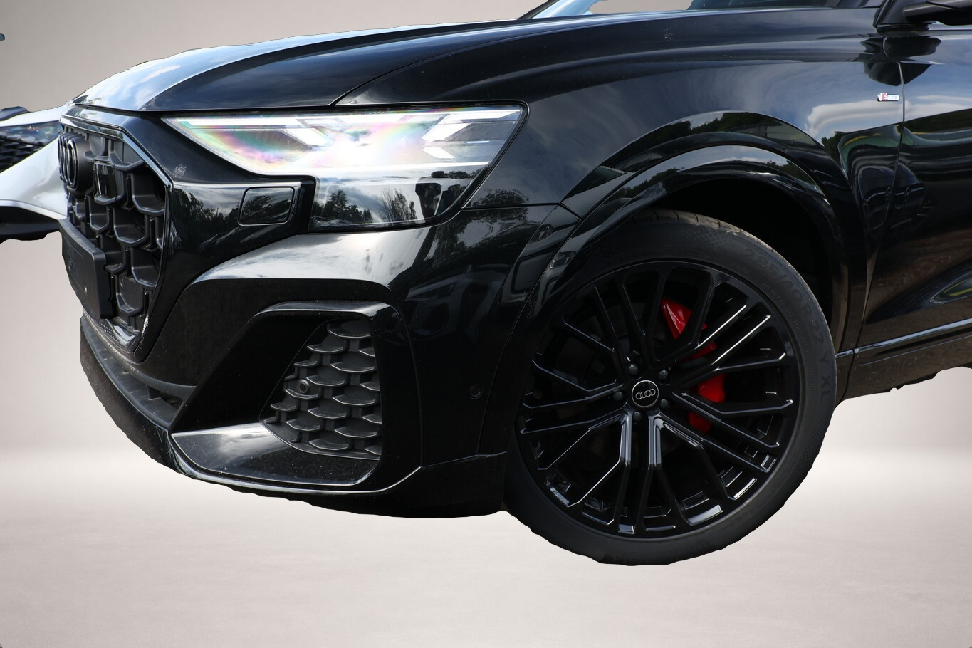 Bild 5 Audi Q8 2xS line AssistenzP+ 22Z Laser Pano B&O AHK