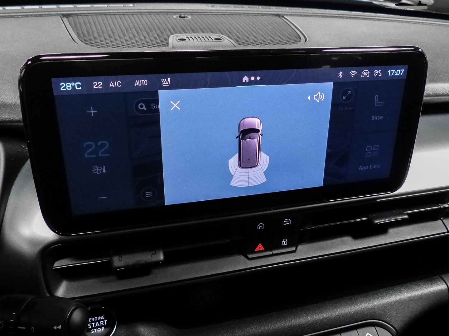 Bild 6 Jeep Avenger Altitude Electric Digitales Cockpit LED