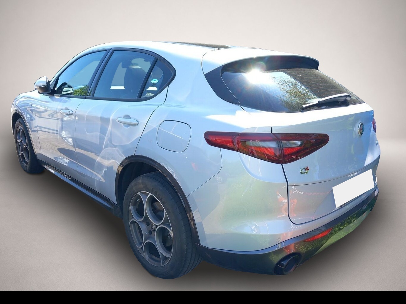 Bild 3 Alfa Romeo Stelvio 2.0 Turbo 280 Aut. 16V Ti Q4 Pano Nav