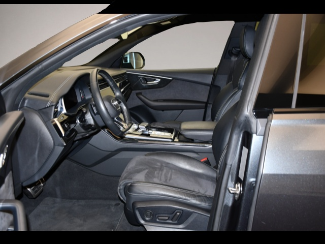 Fotografie 3 des Audi quattro Q8 50 TDI Tiptronic quattro Tempo/Einparkhi/Mult