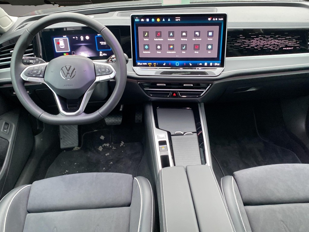 Bild 3 Volkswagen Passat Variant 1.5 eTSI mHEV DSG Elegance*SideAs