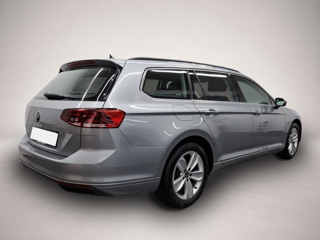 Bild 2 Volkswagen Passat Variant 2.0 TDI DSG Business RFK NAVI LED