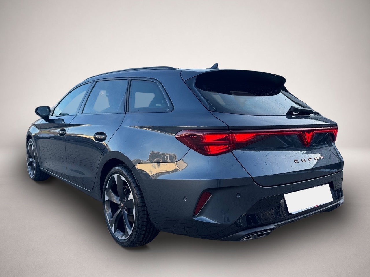 Fotografie 4 des Cupra LEON ST TDI DSG PANO Sennheiser-Sound AHK Edge-P
