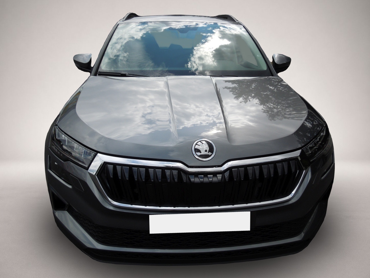 Fotografie 2 des Skoda Karoq 1.5TSI DSG Classic/AHK/LED/Sitzheizung/Kam
