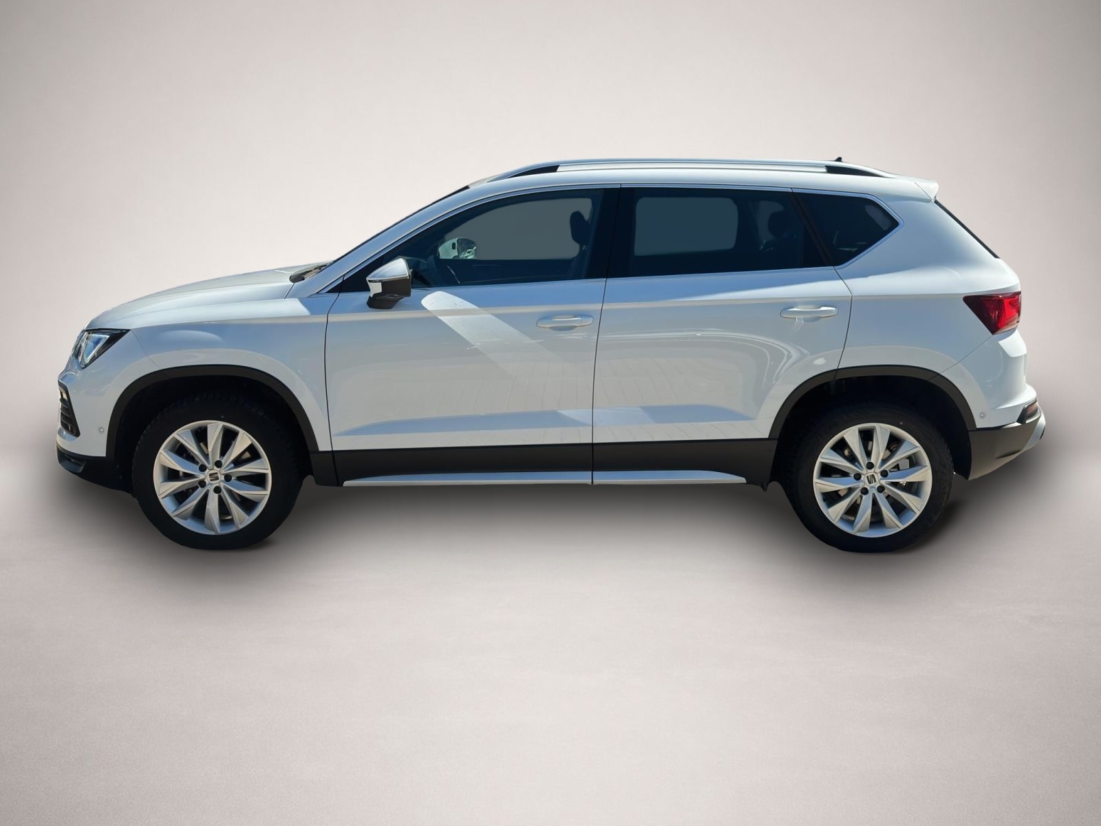 Bild 3 Seat Ateca 1.5 TSI DSG AB258EUR Xperience NAVI REAR S