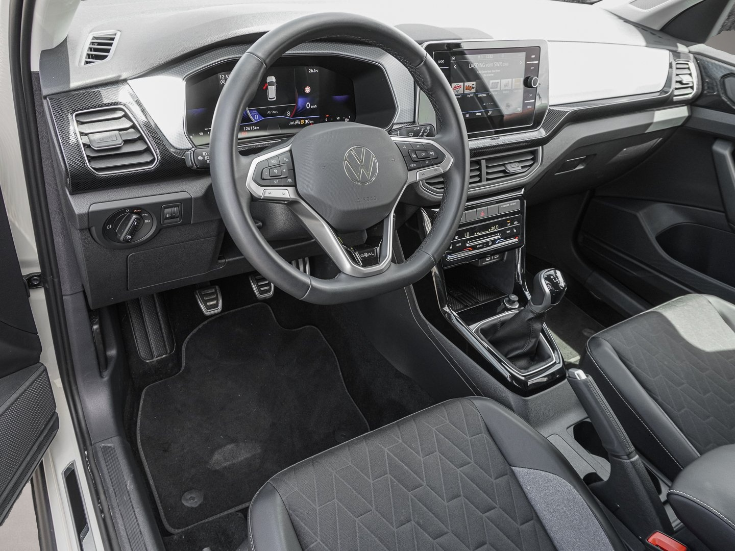 Bild 7 Volkswagen T-Cross 1.0 TSI Life AHK LED ALU