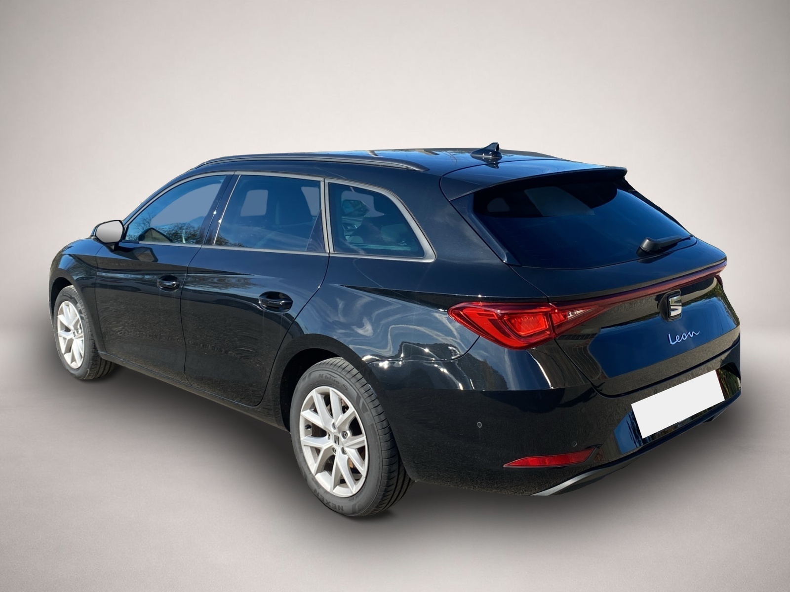 Fotografie 4 des Seat Leon Sportstourer 1.5 TGI DSG Style KAMERA NAVI