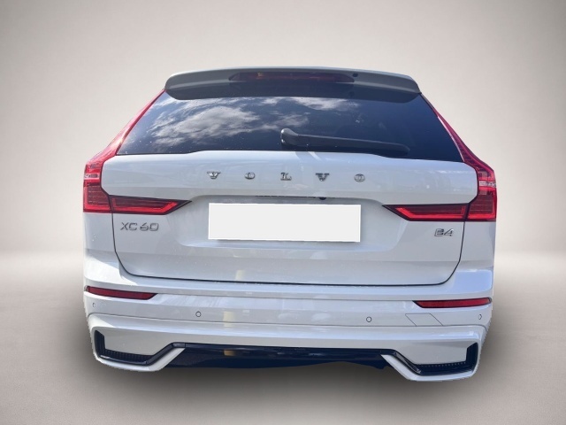 Bild 4 Volvo XC60 B4 Plus Dark ACC/360°/PANO/LHZ/GOOGLE