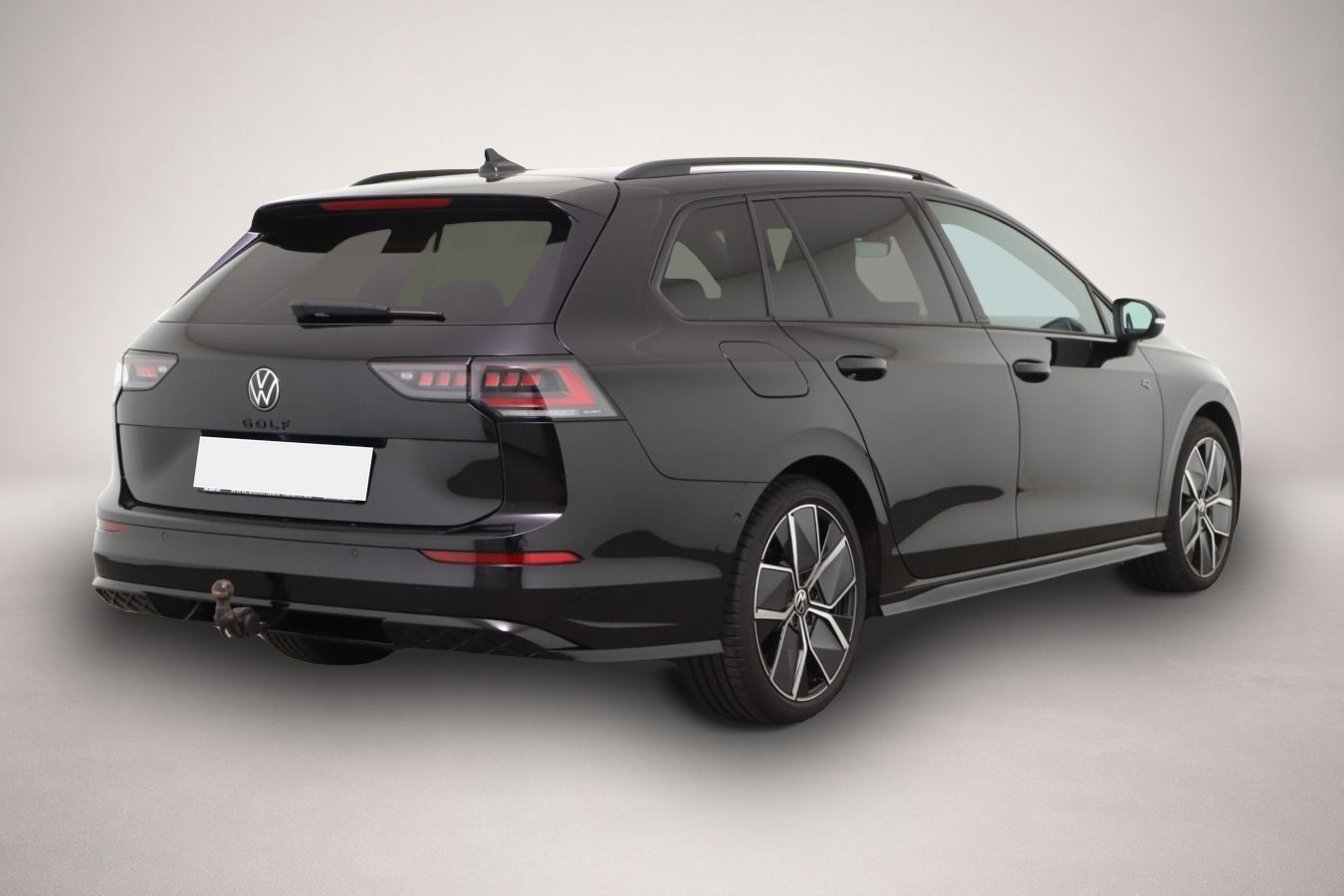 Bild 2 Volkswagen Golf 8 VIII Variant 2.0 TDI DSG R-Line Black-Sty