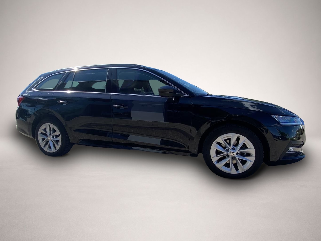 Bild 6 Skoda Octavia Combi 2.0 TDI DSG STYLE AHK+HEAD-UP+SMAR