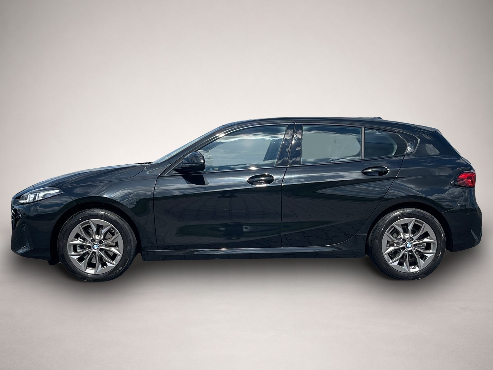 Fotografie 3 des BMW 116 116i Steptronic|PANO|el.HECK|KAMERA|TEMPOMAT|NAV