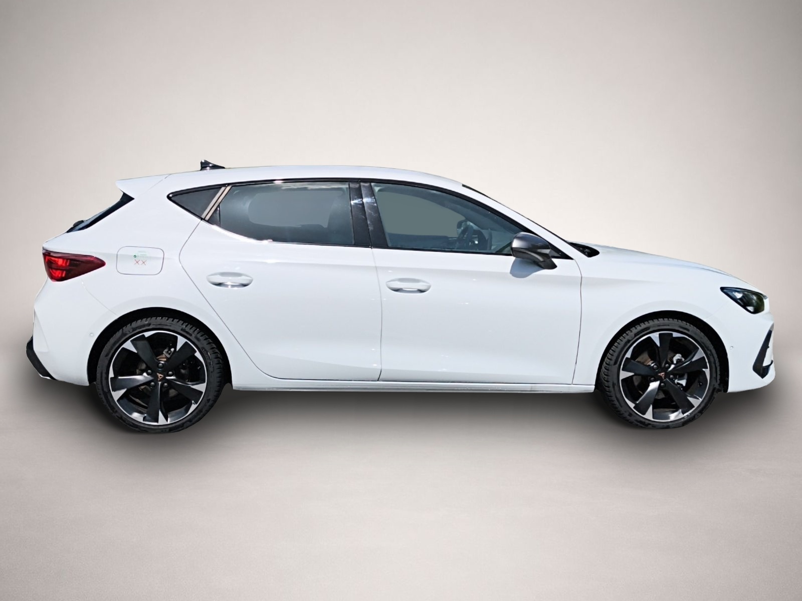 Bild 8 Cupra Leon 2.0 TDI DSG 5-J-G NAVI ACC KESSY 18LM RFK P