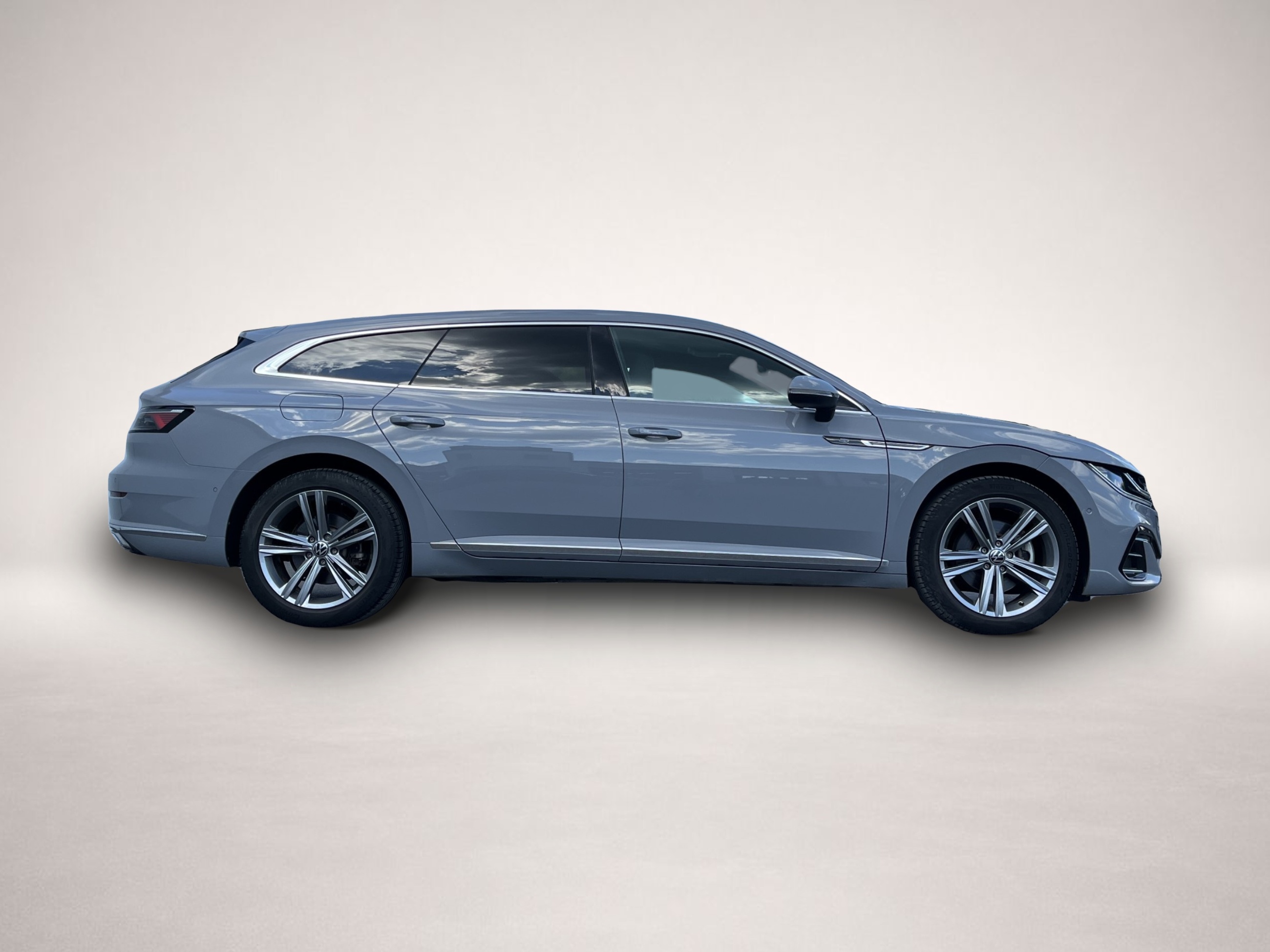 Bild 3 Volkswagen Arteon 1.4 TSI e-Hybrid Shooting Brake R-Line Na