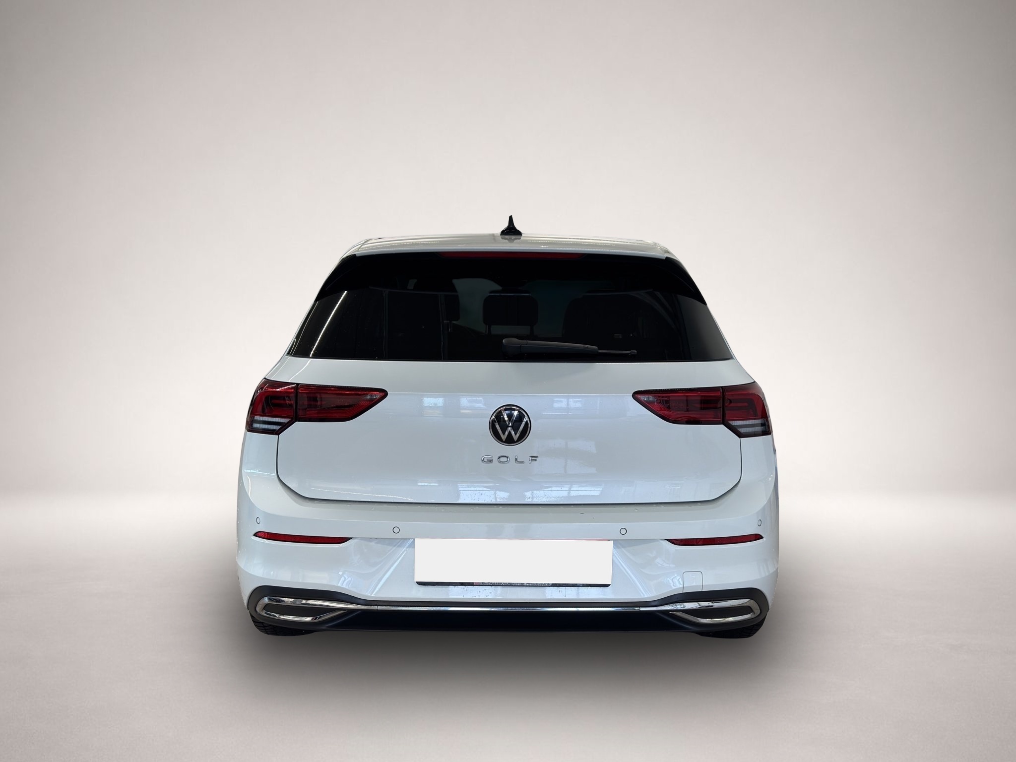 Bild 5 Volkswagen Golf 2.0 TSI DSG Style LED NAVI 18 AHK ACC KAMER
