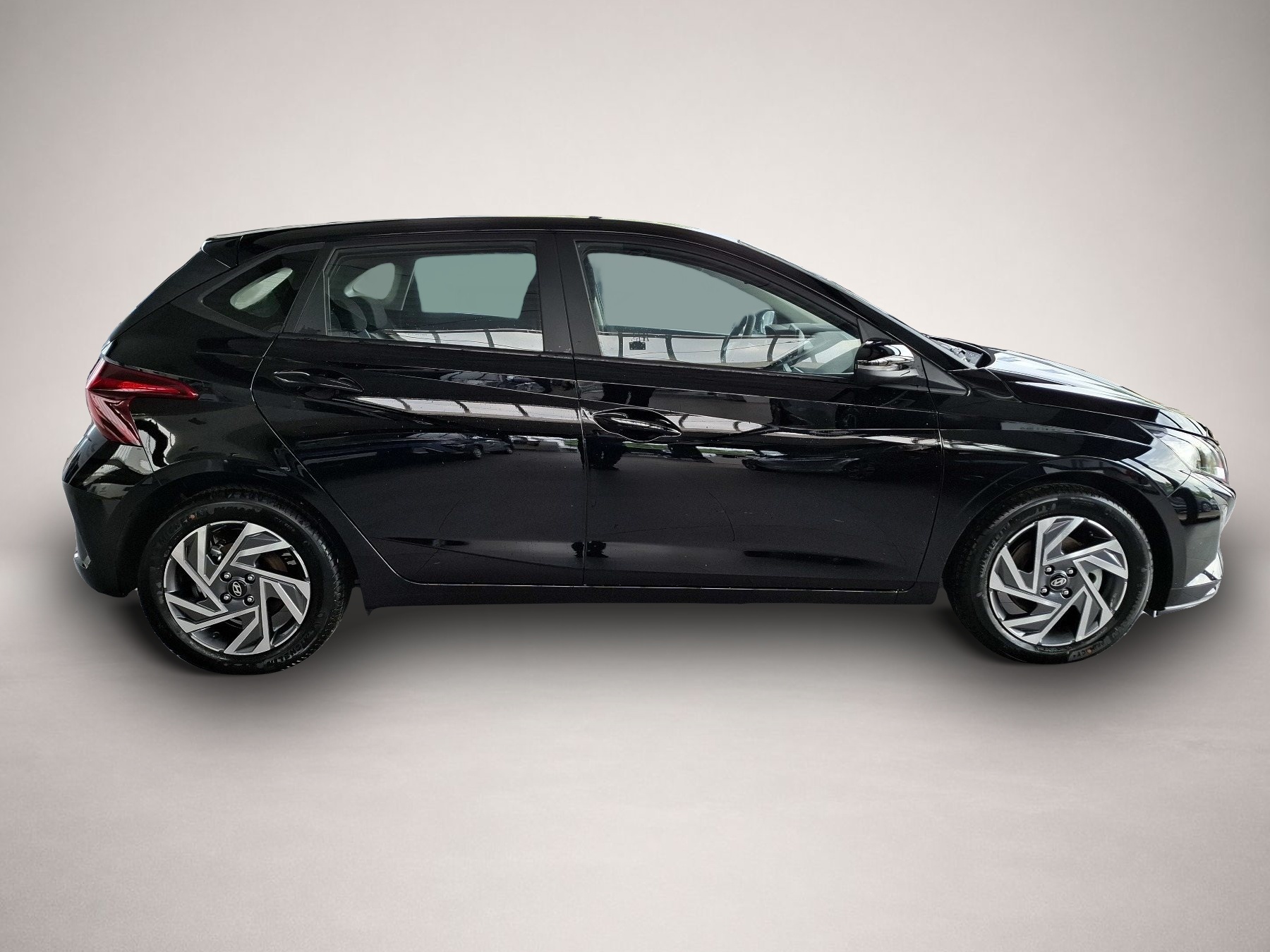 Fotografie 5 des Hyundai i20 FL (MY25) 1.0 T-GDI (100 PS) 6-MT 2WD Trend