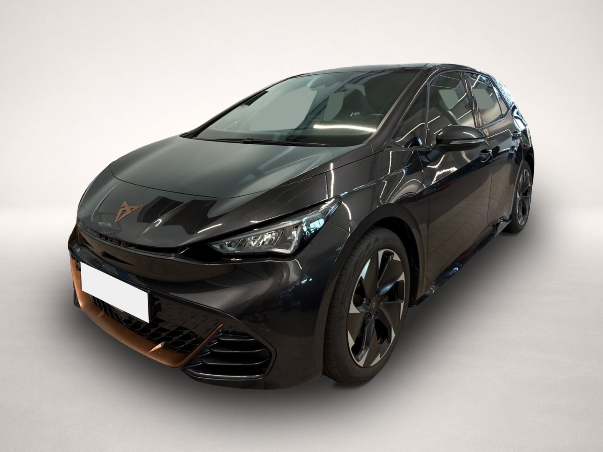 Fotografie Cupra Born 150kW / 62kWh LED NAVI ACC WÄRMEPUMPE PDC K