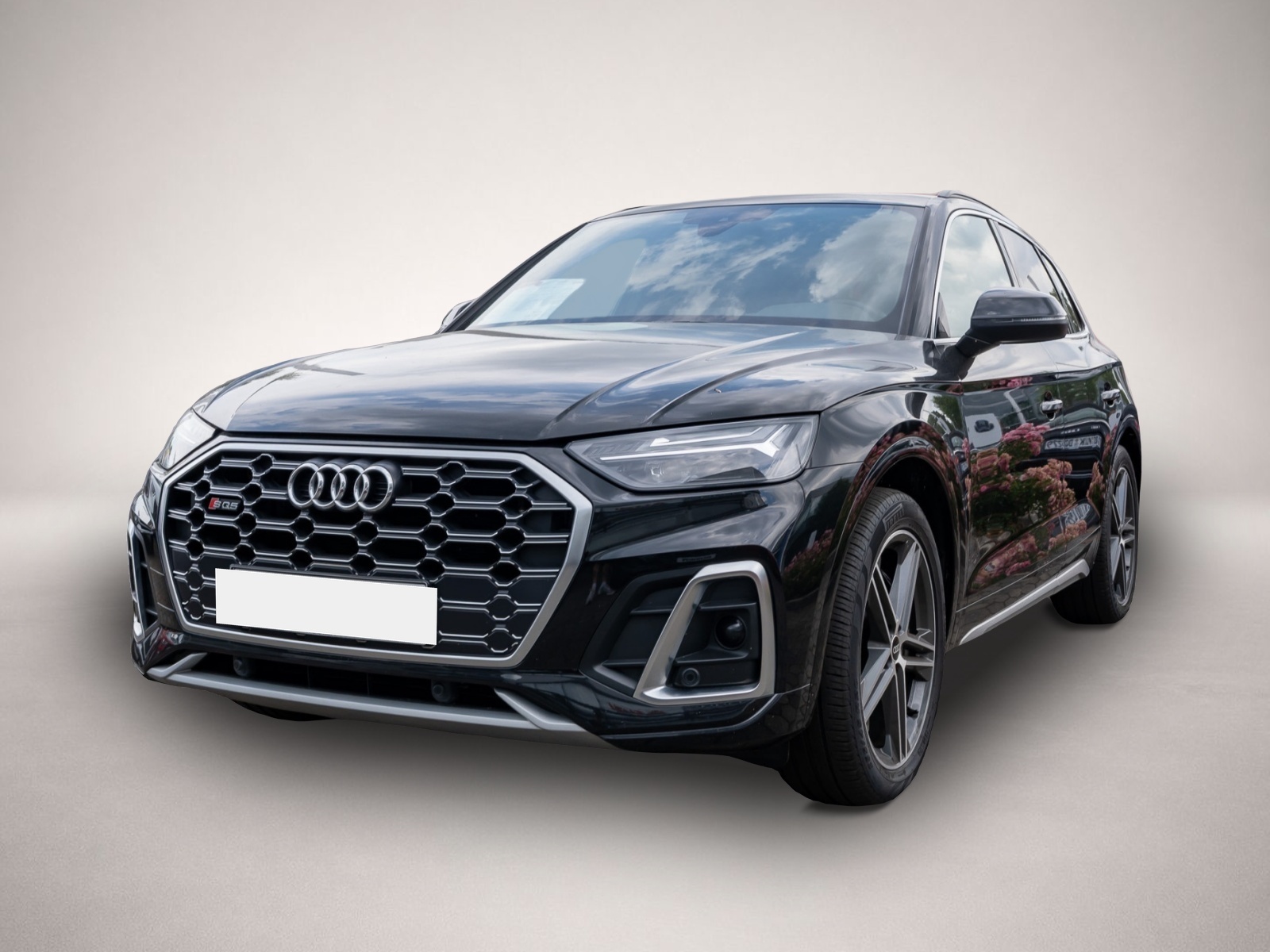 Bild 1 Audi SQ5