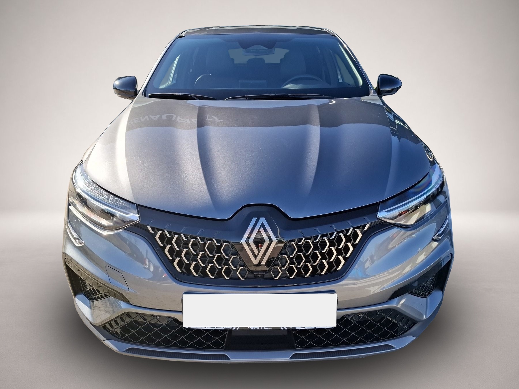 Fotografie 2 des Renault Arkana TECHNO Mild Hybrid 140 EDC