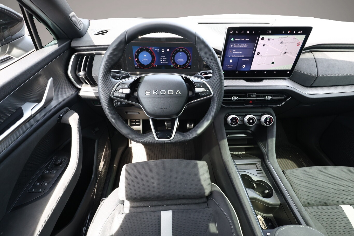 Bild 6 Skoda Kodiaq 4x4 Sportl AHK Pano Matrix Nav Kessy ACC