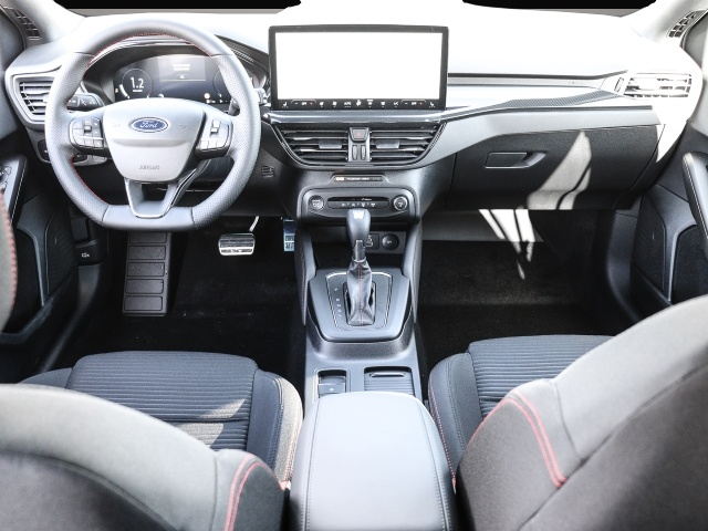 Bild 4 Ford Focus Turnier ST-Line X 155PS Aut. FAP Winter Pa