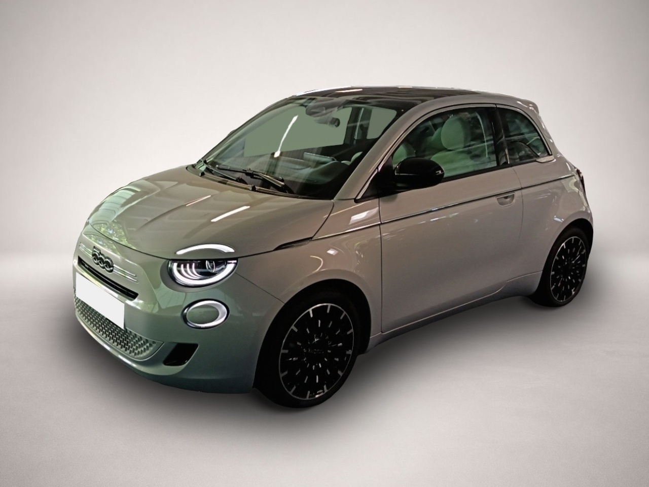 Bild 1 Fiat 500 La Prima MHEV Rückfahrkamera Panorama Indukt