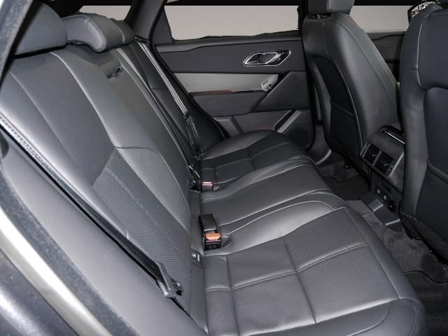 Fotografie 4 des Land Rover Range Rover Velar Dynamic SE D300 HUD Panorama L