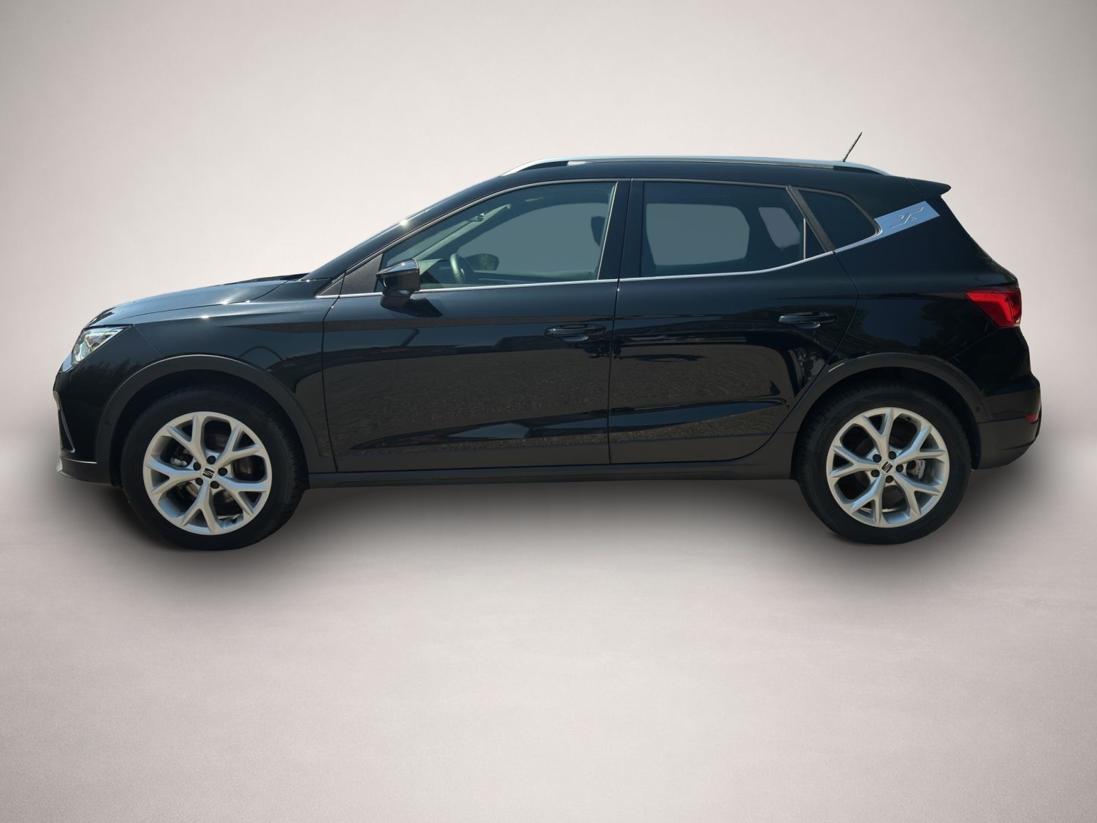 Bild 3 Seat Arona 1.0 TSI DSG AB266EUR FR NAVI REAR VIEW SHZ