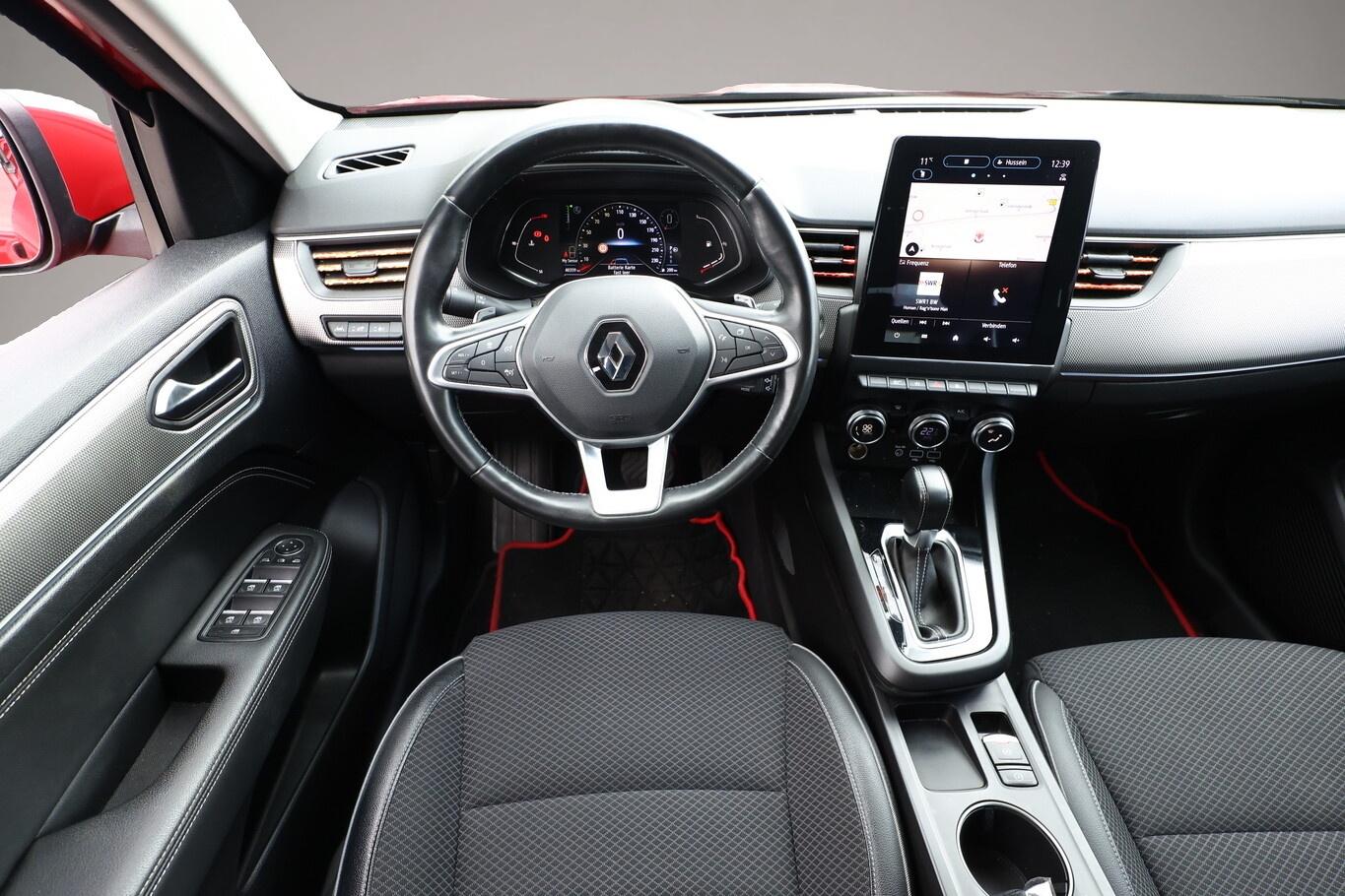 Fotografie 6 des Renault Arkana 1.3 TCe 140 EDC Intens LED Nav ACC Kam