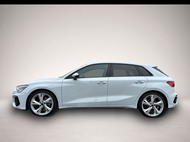 Bild 1 Audi S3 Sportback 2.0 TFSI S tronic quattro Navi Dig