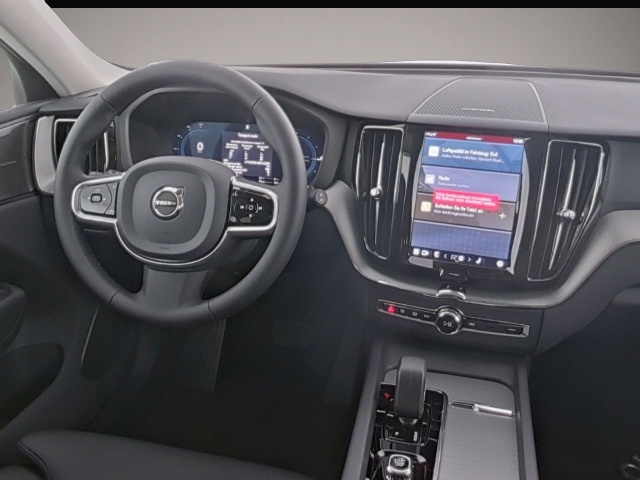 Bild 6 Volvo XC60 Plus Dark Recharge Plug-In Hybrid AWD HUD S