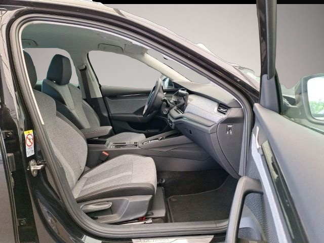 Bild 7 Skoda Octavia 4 Combi 1.5eTSI DSG Selection AHK/NAVI/L