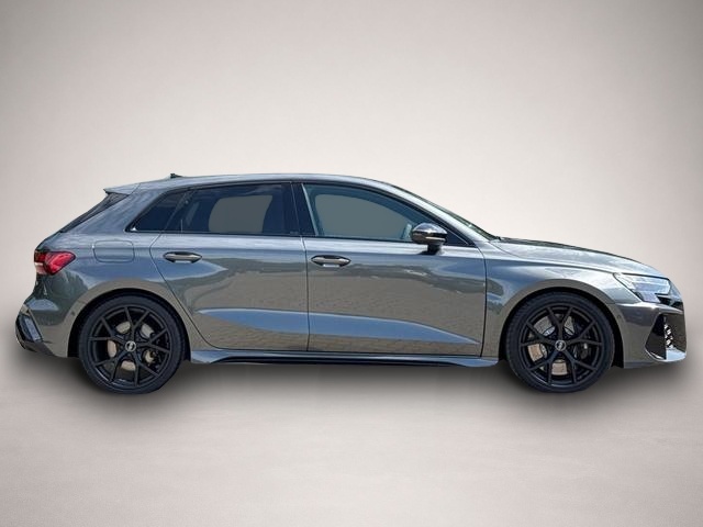 Bild 5 Audi RS3 Sportback MATRIX+360KAM+SHZ+KLIMA+LED+SOUND.