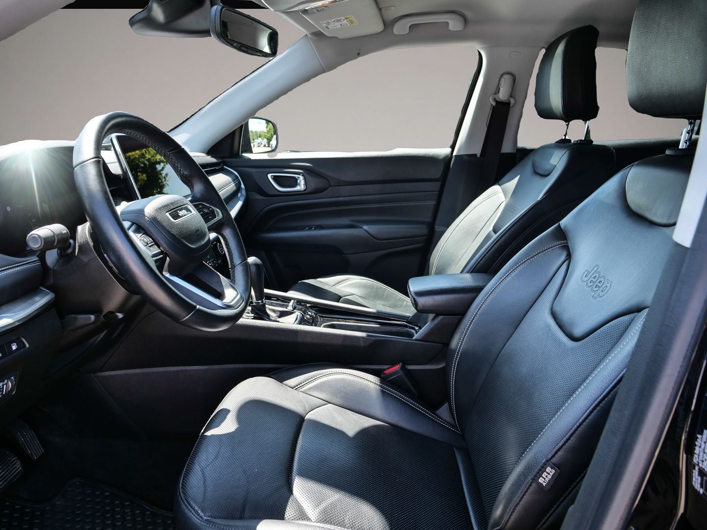 Bild 4 Jeep Compass S Plug-In Hybrid 4WD Navi Soundsystem 36