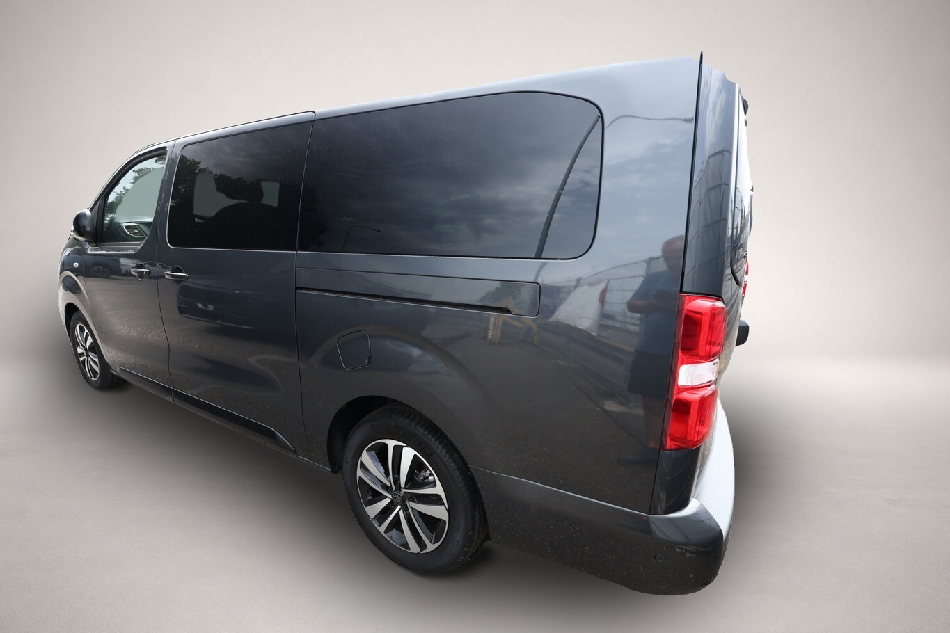 Peugeot Traveller Traveller L3 Allure Pano Nav AHK Massage SHZ BT - Thumbnail 4