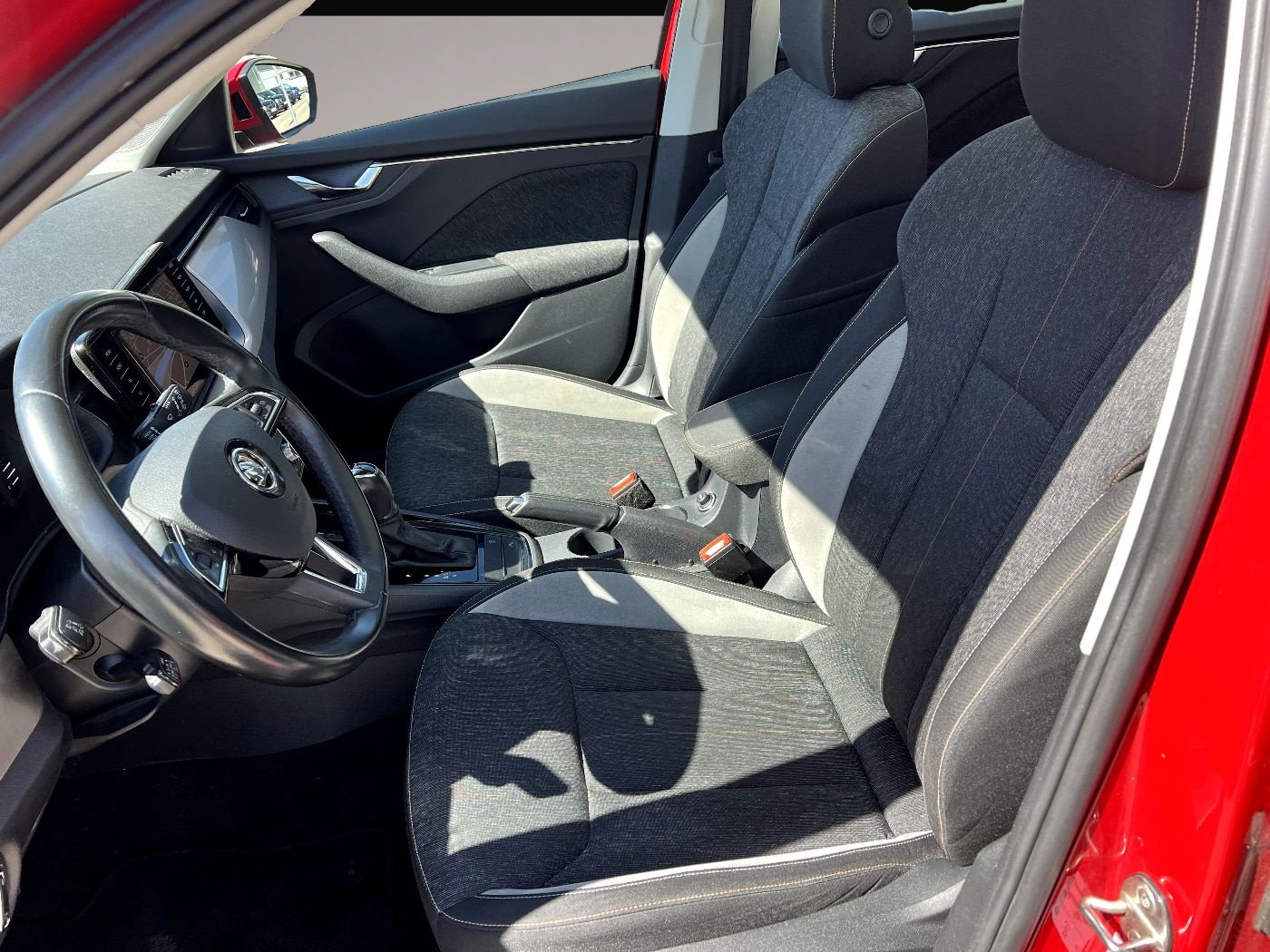 Bild 7 Skoda Kamiq 1.0 TSI Style LED Navi Pano Sitzh DAB+ ACC